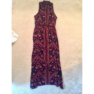 Maxi dark floral dress